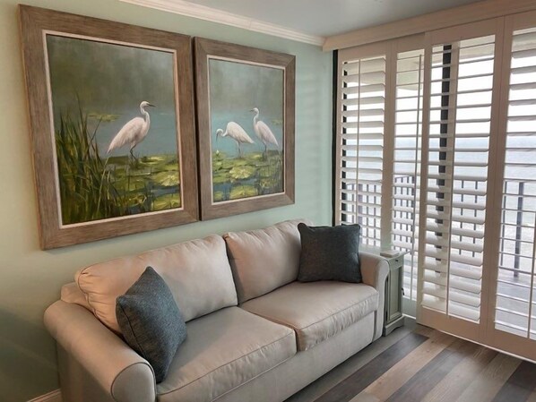 Condo, 2 Bedrooms | Living area | Smart TV