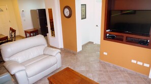 Condo, 1 habitación | Área de sala de estar