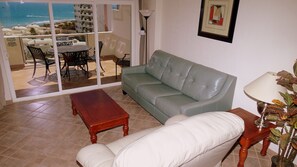 Condo, 1 habitación | Área de sala de estar