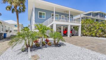 House, 3 Bedrooms | Exterior