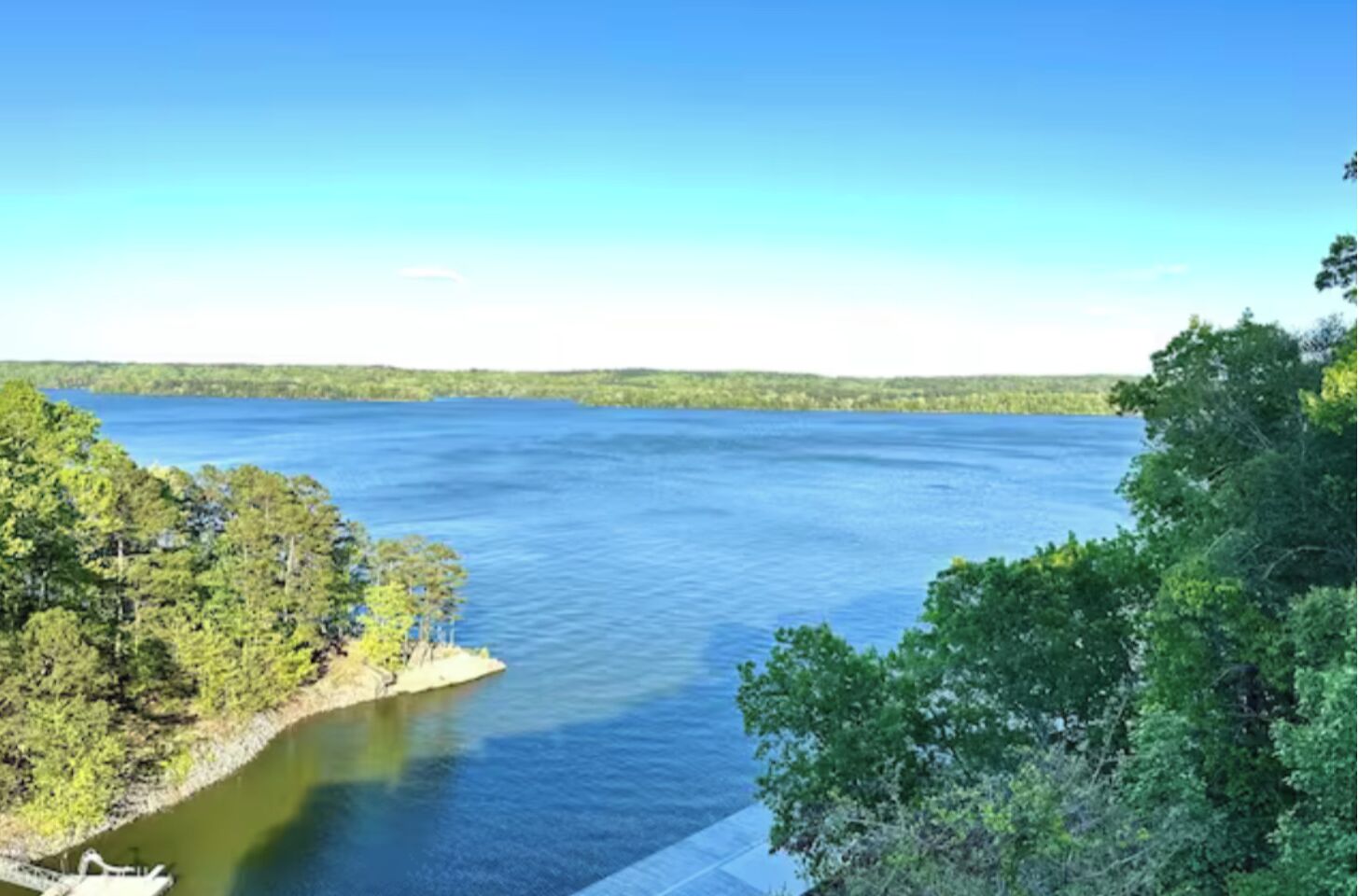 Lakefront Villa 10 w/ sweeping views & boat slip