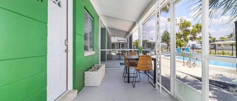 Casa, 2 habitaciones | Terraza o patio