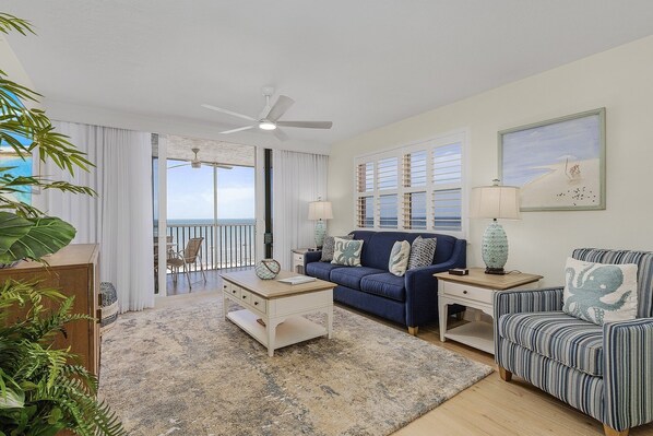 Living area - Welcome To Beach Villa's # 406 Vacation Rental - 250 Estero Blvd 2 Bedroom Condo by RedAwning (Fort Myers Beach)