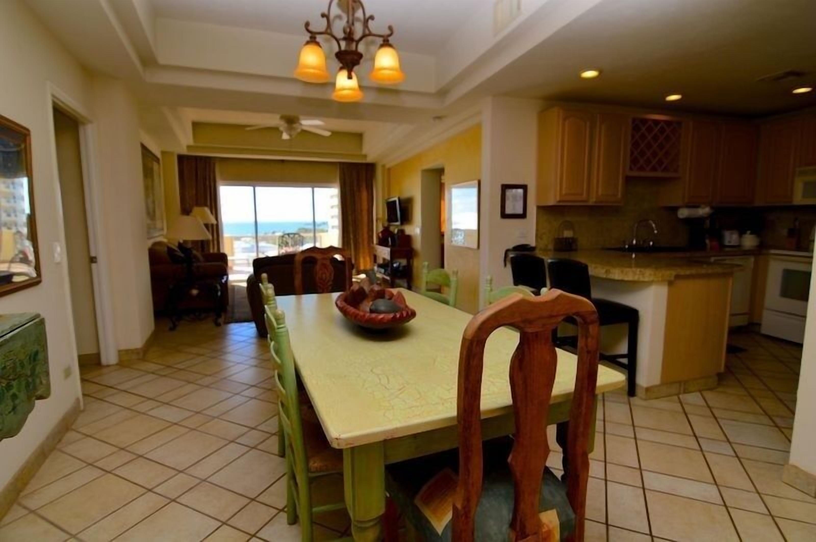 Condo, 2 habitaciones | Restaurantes