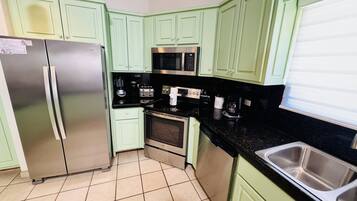 Vila, 3 kamar tidur | Dapur pribadi | Lemari es, mesin pembuat kopi/teh, dan pemanggang roti