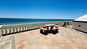 Property grounds - Stunning 3 Bedroom Beach Villa on Sandy Beach at Las Palmas Beachfront ResortV18 3 Villa by RedAwning (Puerto Peñasco)