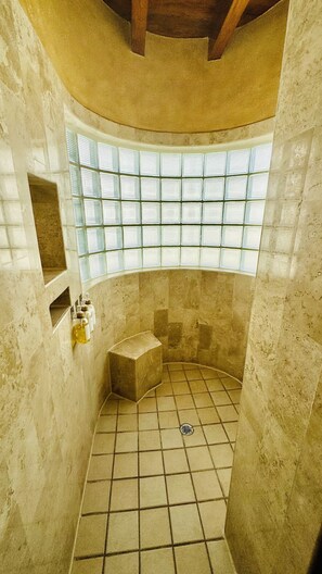 Villa, 3 Bedrooms | Bathroom