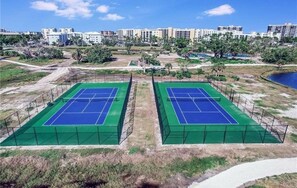 Sports court - Casa Marina 654 - 4321 Bay Beach Lane 2 Bedroom Condo by RedAwning (Fort Myers Beach)
