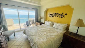 2 bedrooms, individually decorated, individually furnished, free WiFi
