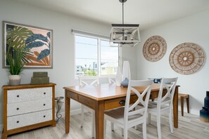 Talo, 4 makuuhuonetta | Ruokailu