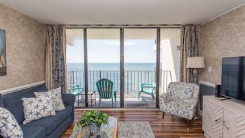 Apartment, 2 Schlafzimmer | Wohnbereich