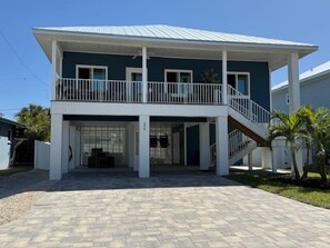 Exterior - Beautiful New Build Private Pool Home On The North End Of Fort Myers Beach! 3 Bedroom Home by RedAwning (Fort Myers Beach)