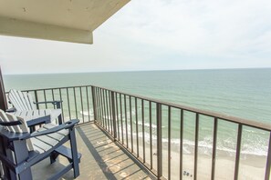 Condo, 2 habitaciones | Áreas de la propiedad