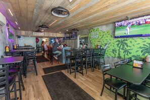 Condo, 1 Bedroom | Bar (on property)