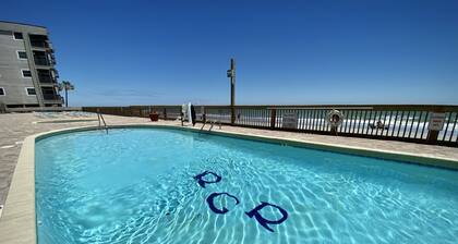 Royal Garden Resort 408 2 Bedroom Condo by RedAwning