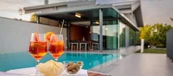 [LUXURY] VILLA Rubin with POOL, GYM & SPA