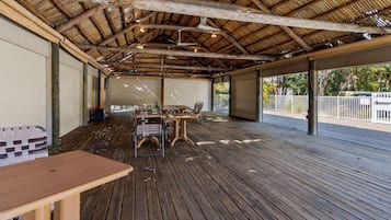 Condo, 1 Bedroom | Property grounds