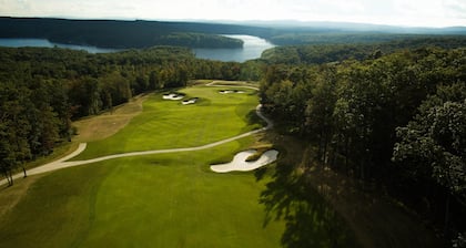 The Lodge at Wisp Resort