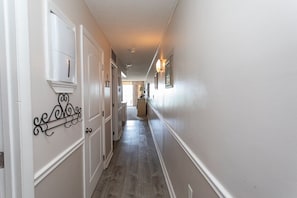 Condo, 1 Bedroom | Interior