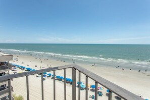 Condo, 1 habitación | Playa | En la playa 