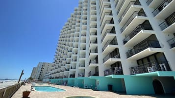 Condo, 2 habitaciones | Exterior