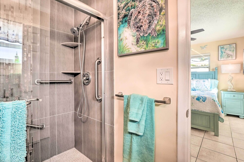 PetFriendly Dunedin Townhome w/ Private Yard Dunedin Vrbo