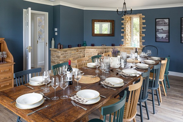 Dining Room, Banbury Hill Farmhouse, Bolthole Retreats