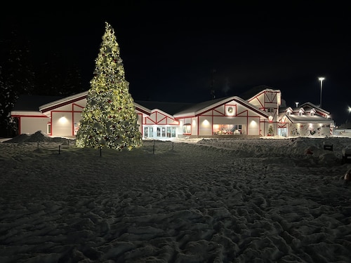 Ak adventure hibernation station