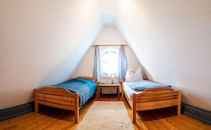 Classic Apartment, Private Bathroom - Hotel Zur Alten Schmiede (Schaprode)