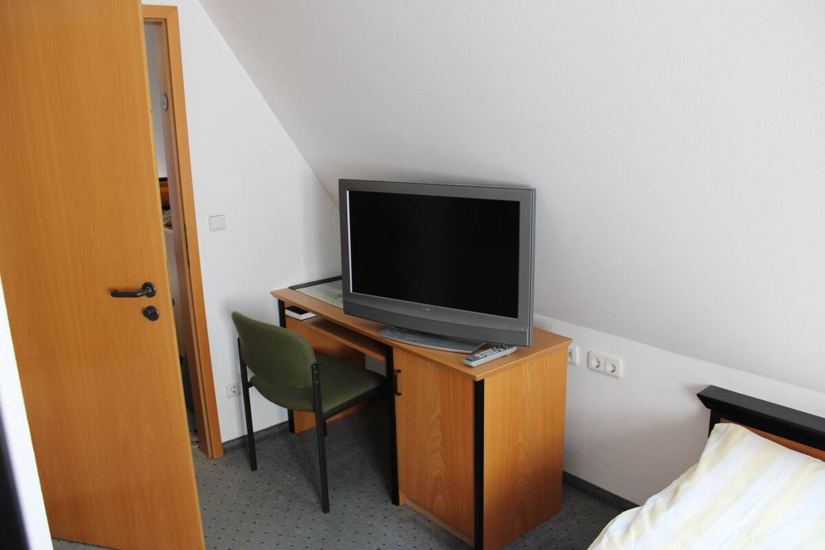 Klassieke suite, privébadkamer, uitzicht op de binnenplaats | Wifi