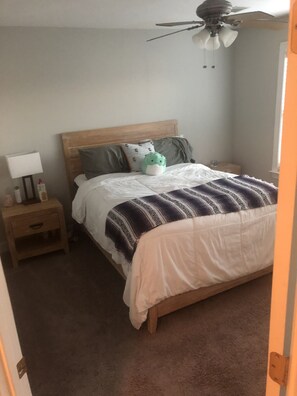 3 bedrooms, WiFi, bed sheets