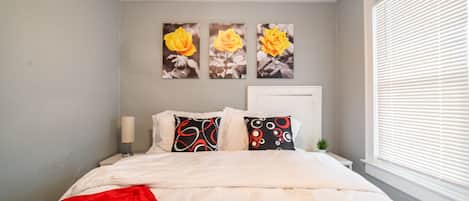 5 bedrooms, desk, iron/ironing board, free WiFi
