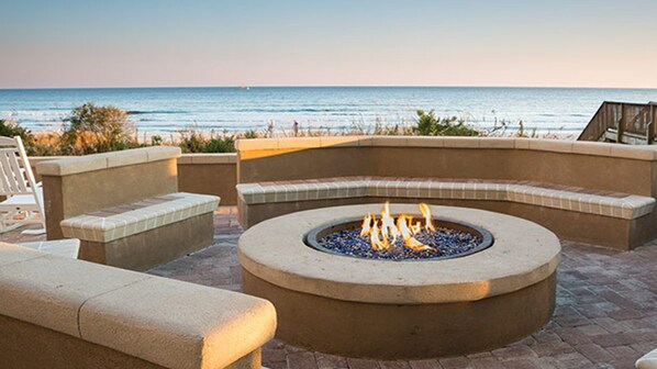 Property grounds - 1BD w/Full Kitchen, Jetted Tub, W/D, FREE PARKING, NO RESORT FEES!! (North Myrtle Beach)