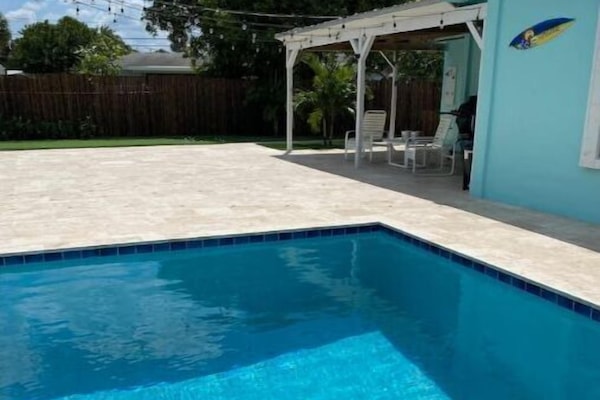 Piscina a l'aire lliure