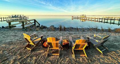 Waterview Home w/ Sunset & Lighthouse Views