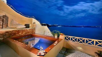 Bañera de hidromasaje exterior