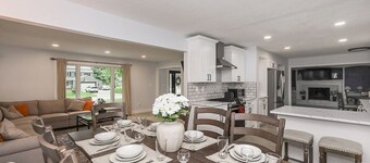 Family-friendly, large home in Avon Lake, Hot Tub and EV charger 