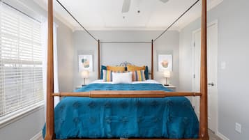 4 bedrooms, WiFi, bed sheets