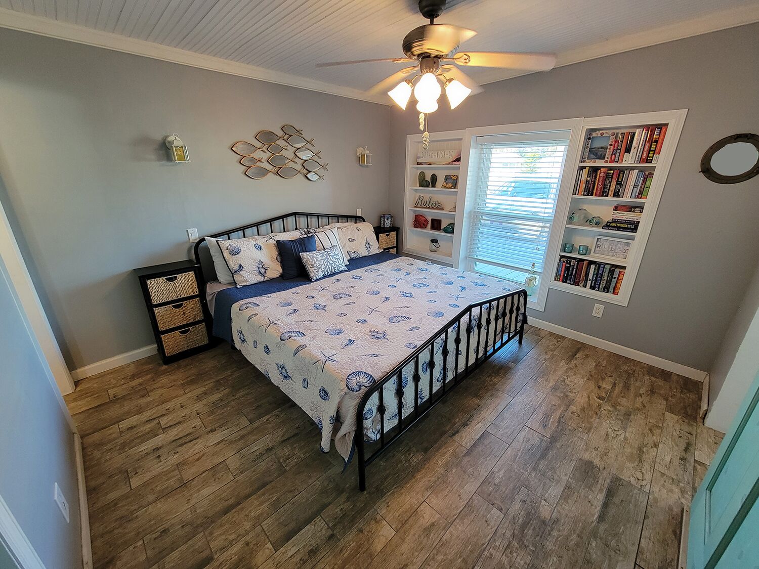 3 habitaciones, tabla de planchar con plancha y wifi gratis 