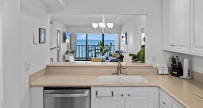 Penthouse Oceanfront Condo with Private Beach!!