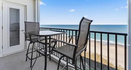 Penthouse Oceanfront Condo with Private Beach!!