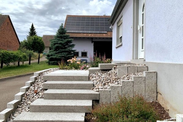 Property grounds - House MayFa (Riedseltz)