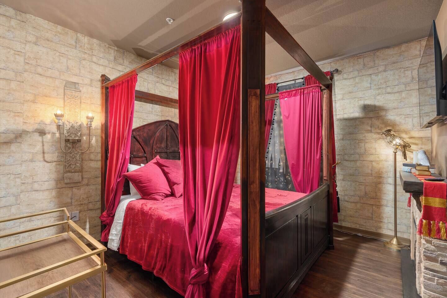 1 chambre, fer et planche à repasser, lit parapluie, Wi-Fi gratuit