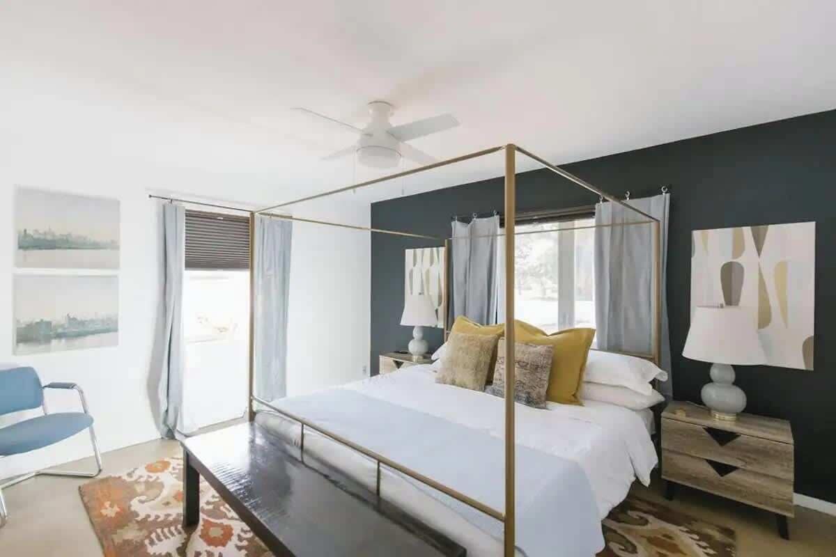 4 bedrooms, iron/ironing board, free WiFi, bed sheets