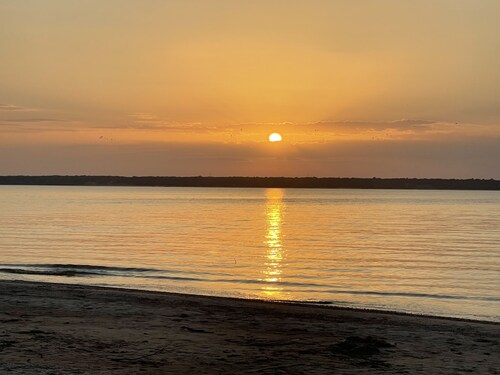 Texoma Tango Cabin by Lake & Sandy Beach!!!