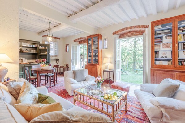 Villa | 3 bedrooms - Villa Birdsong in Camaiore (Camaiore)