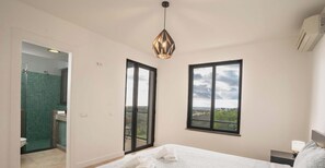 3 habitaciones, tabla de planchar con plancha y wifi gratis 