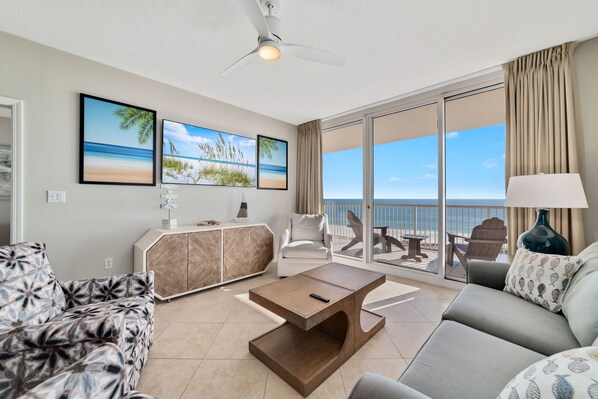 Smart TV, futbolito y tenis de mesa 