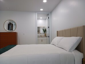 2 camere, ferro/asse da stiro, Wi-Fi gratuito, lenzuola