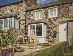 Exterior - Driftwood -  a pet friendly that sleeps 4 guests  in 2 bedrooms (Craster, Alnwick)